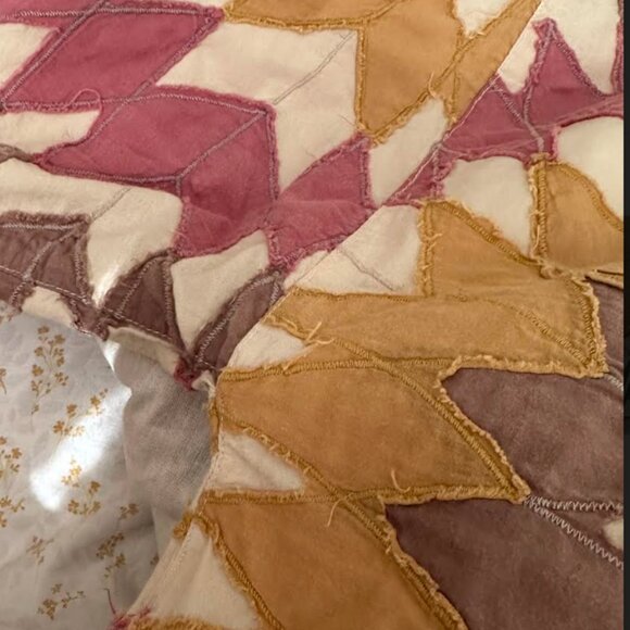 Magnolia Pearl Quilted Matlida Top 1070 Echo - Picture 4 of 6